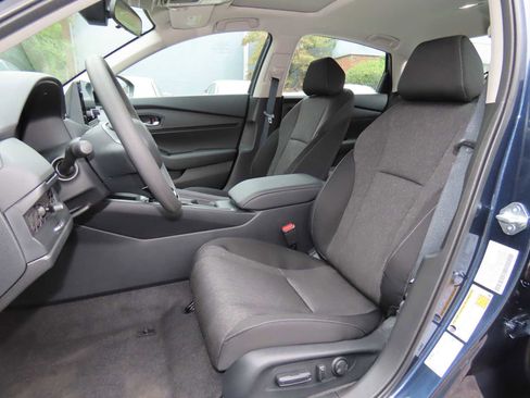 New 2025 Honda Accord SE image 11