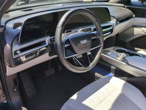 Used 2024 Cadillac Lyriq Sport w/ LPO, Floor Liner Package AWD/4WD image 11