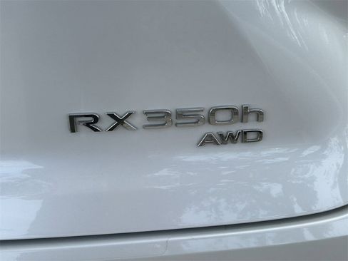 Used 2023 Lexus RX 350 w/ Accessory Package (P3) image 13