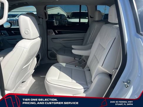 New 2026 Buick Enclave Avenir w/ Super Cruise Package AWD/4WD image 11