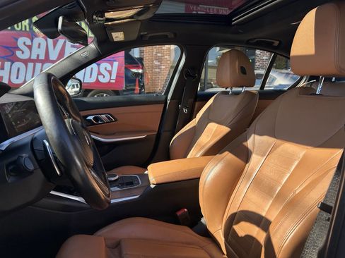 Used 2020 BMW 330i xDrive Sedan w/ Convenience Package image 14