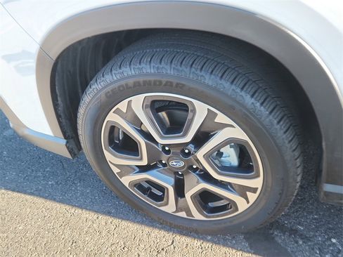 Used 2023 Subaru Ascent Limited w/ Technology Package image 20