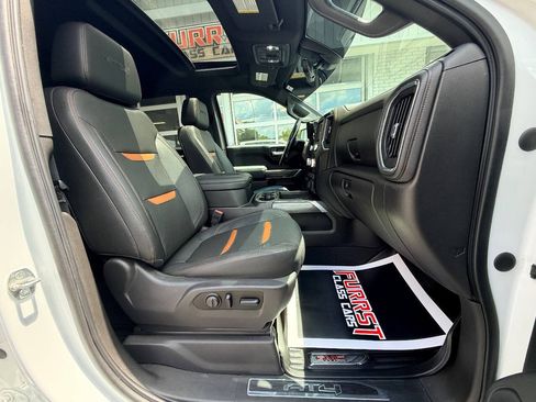 Used 2021 GMC Sierra 1500 AT4 w/ AT4 Premium Package AWD/4WD image 42