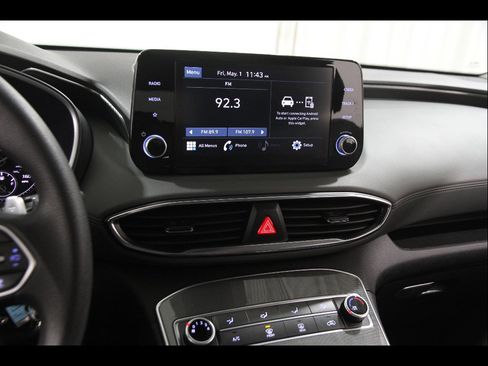 Certified 2023 Hyundai Santa Fe SE AWD/4WD image 9