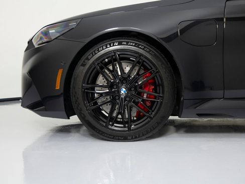 Used 2026 BMW M5 Touring AWD/4WD image 9