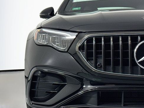 New 2026 Mercedes-Benz E 53 AMG e 4MATIC Sedan image 13