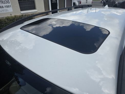 Used 2012 Volvo XC70 3.2 FWD image 13