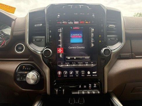 Used 2020 RAM 1500 Laramie AWD/4WD image 5