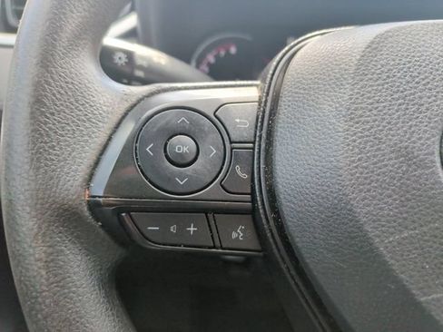 Used 2023 Toyota RAV4 LE FWD image 18