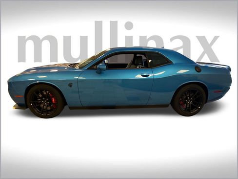 Used 2023 Dodge Challenger SRT Hellcat image 12