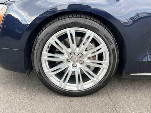 Used 2013 Audi A8 L 3.0T w/ Driver Assistance Pkg image 9