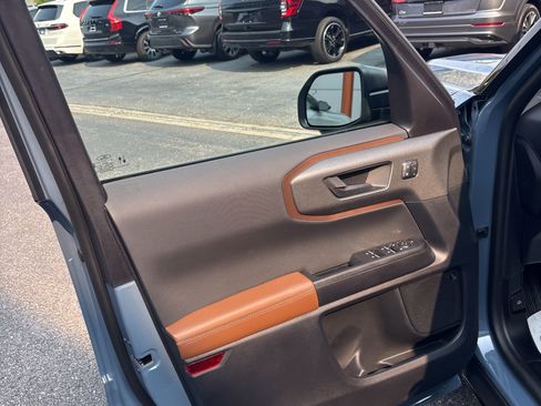 Used 2025 Ford Bronco Sport Outer Banks w/ Outer Banks Tech Package+ image 31