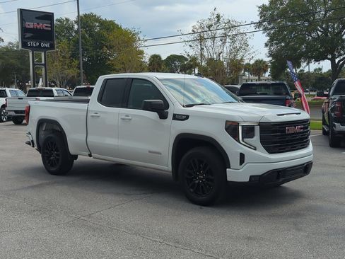 Used 2025 GMC Sierra 1500 Elevation AWD/4WD image 8