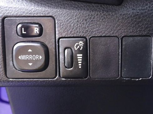 Used 2016 Toyota Corolla S image 10