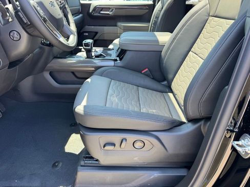 New 2026 Chevrolet Silverado 1500 ZR2 w/ LPO, Dark Essentials Package AWD/4WD image 16