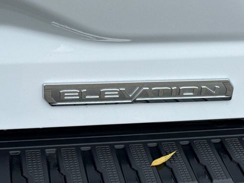 New 2026 GMC Sierra 1500 Elevation image 27
