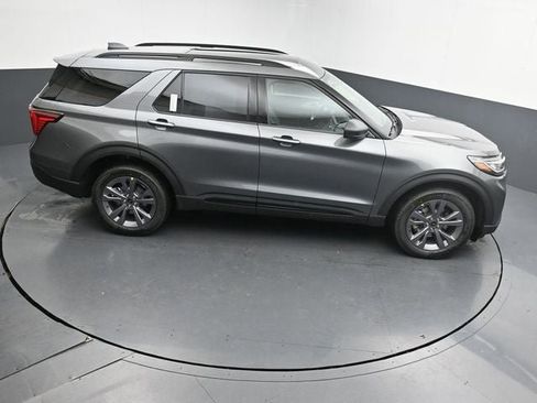 New 2026 Ford Explorer Active w/ Active Comfort Package image 23