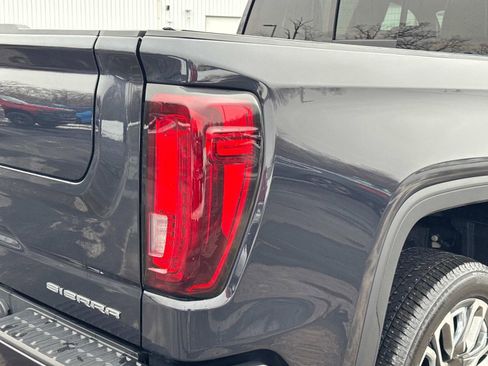 Used 2024 GMC Sierra 1500 Denali Ultimate image 12