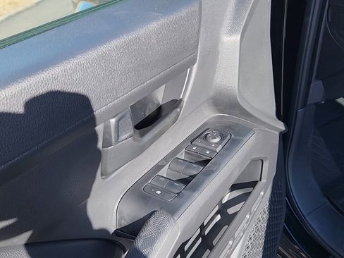 New 2025 Toyota Tacoma SR5 image 7