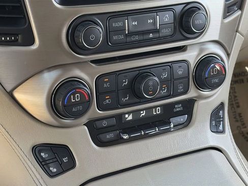 Used 2015 GMC Yukon XL Denali AWD/4WD image 31