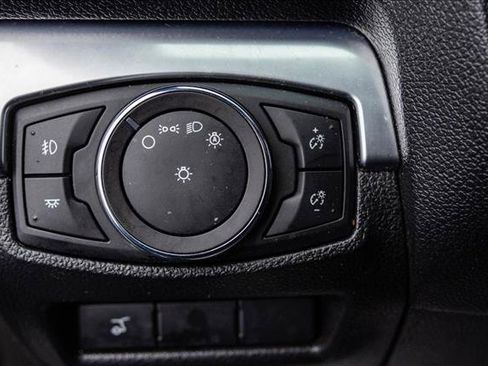 Used 2018 Ford Explorer Limited image 13