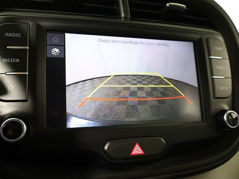 Used 2023 Kia Soul LX FWD image 39