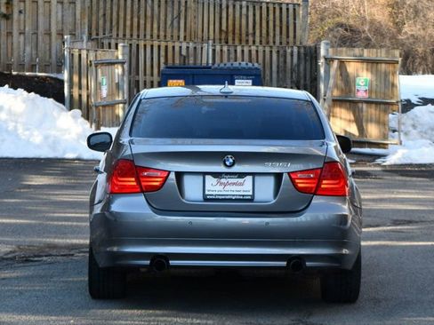 Used 2011 BMW 335i xDrive Sedan image 6