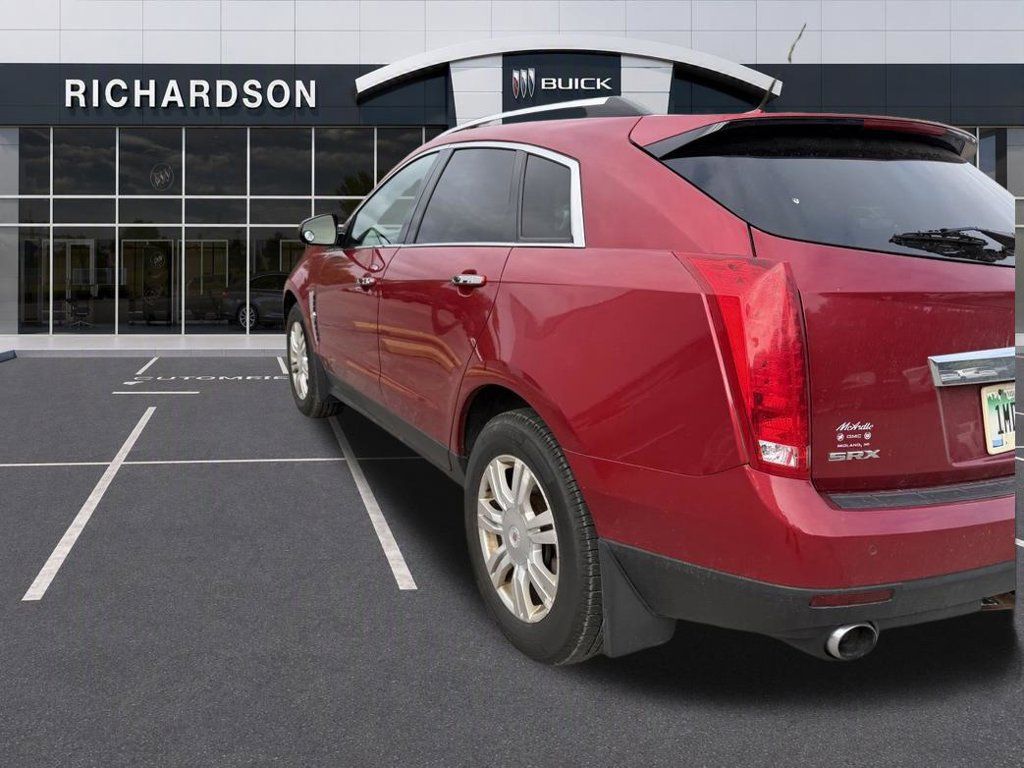 Used 2011 Cadillac SRX Luxury FWD image 5