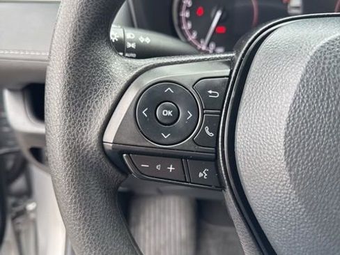 Used 2024 Toyota RAV4 XLE w/ Convenience Package image 23