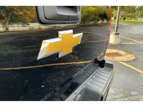 Used 2017 Chevrolet Colorado Z71 image 31