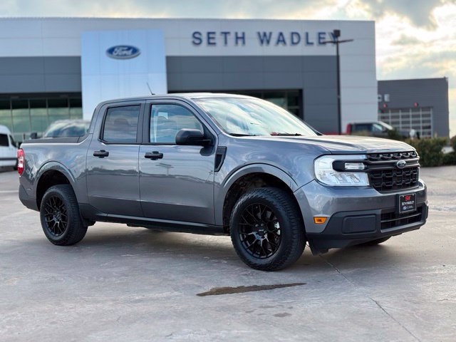 Used 2022 Ford Maverick XL FWD image 1