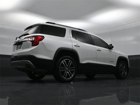 Used 2021 GMC Acadia SLT w/ Technology Package image 30