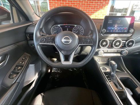 Certified 2024 Nissan Sentra SV image 4