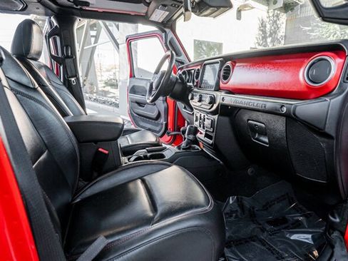 Used 2021 Jeep Wrangler Unlimited Rubicon w/ Uconnect 4C Nav & Sound Group AWD/4WD image 21