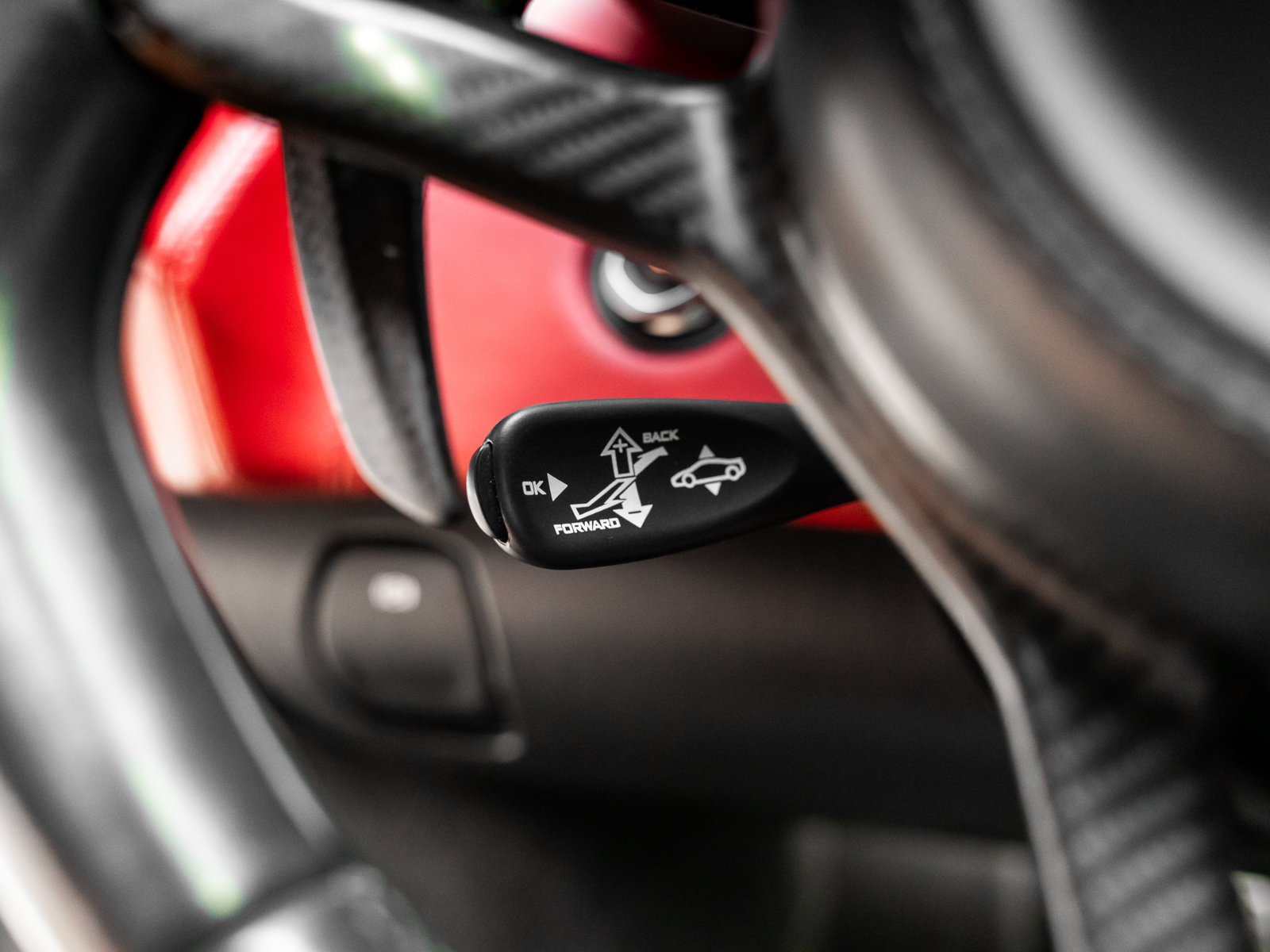 Used 2017 McLaren 570S RWD image 52