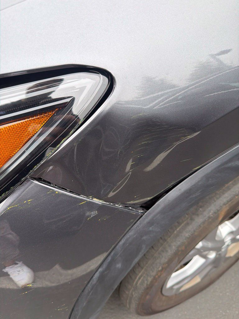 Used 2024 Honda HR-V LX image 3