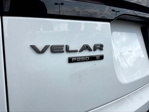 Used 2020 Land Rover Range Rover Velar R-Dynamic S AWD/4WD image 23