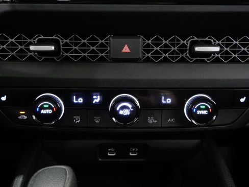 Used 2024 Honda Accord EX image 19