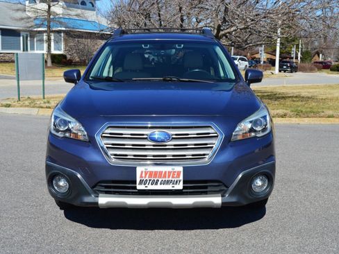 Used 2017 Subaru Outback 2.5i Limited image 19