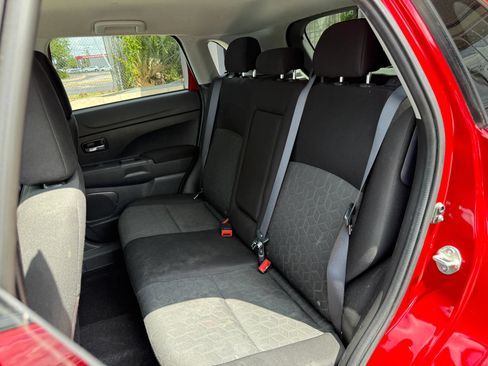 Used 2021 Mitsubishi Outlander Sport FWD image 12