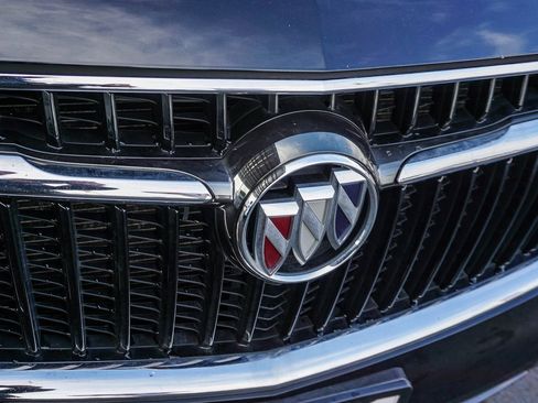 Used 2021 Buick Enclave Essence w/ Sound and Sites Package image 12