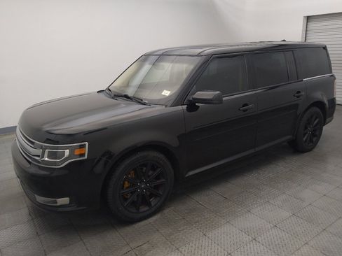 Used 2017 Ford Flex Limited FWD image 2
