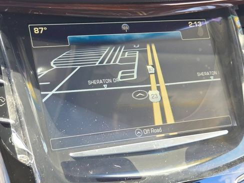Used 2016 Cadillac Escalade Luxury RWD image 22