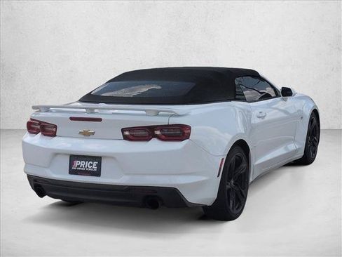Used 2020 Chevrolet Camaro LT RWD image 5