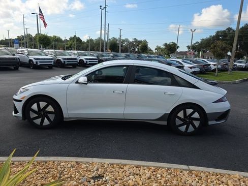 Certified 2024 Hyundai Ioniq 6 SE RWD image 19