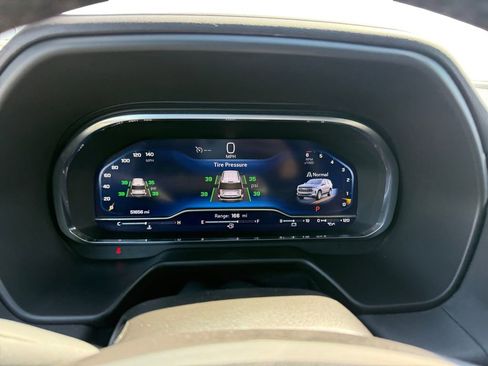 Certified 2024 Chevrolet Tahoe Premier image 14