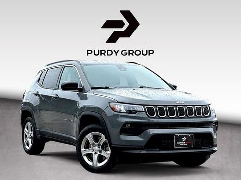 Used 2024 Jeep Compass Latitude AWD/4WD image 1