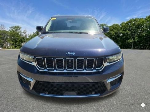 Used 2022 Jeep Grand Cherokee Limited 4xe w/ Luxury Tech Group II AWD/4WD image 3
