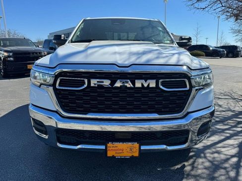 Used 2025 RAM 1500 Big Horn AWD/4WD image 9