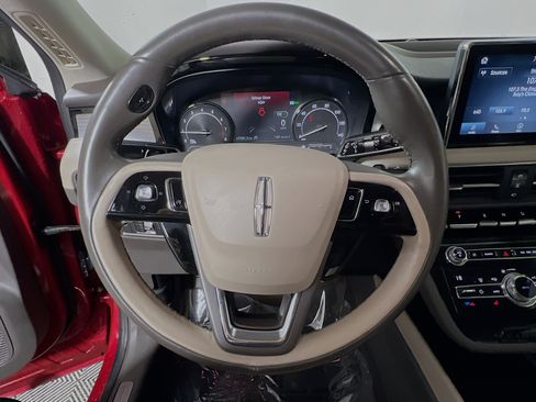 Used 2020 Lincoln Corsair FWD w/ Convenience Package image 18